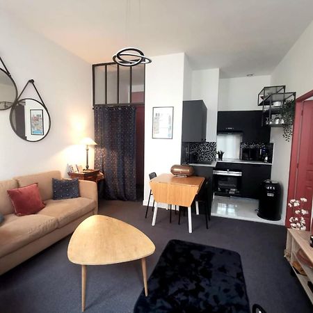 Ravissant Appartement Entierement Renove T2, Proche De La Rue Saint Catherine Bordeaux Luaran gambar
