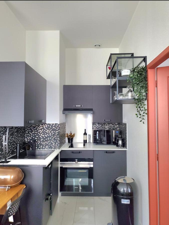 Ravissant Appartement Entierement Renove T2, Proche De La Rue Saint Catherine Bordeaux Luaran gambar
